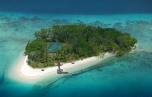 В Меланезии продается частный остров с собственным коралловым рифом