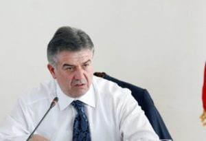 Премьер-министр Армении обещает строго следить за планированием бюджета общин