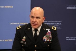 Советник Трампа рассказал о поставках оружия Украине