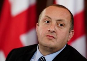 Президент Грузии поблагодарил спасателей из Армении за помощь в тушении пожаров