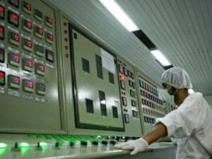 К 2022 году Иран завершит реконструкцию реактора на тяжелой воде