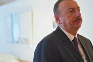 Начальник Генштаба ВС Азербайджана просил похоронить трупы военнослужащих ночью (Документ, видео)