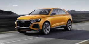 Audi тестирует спортивный кроссовер Q8 без камуфляжа