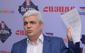 Заявление Хогланда бессмысленно обсуждать в условиях отсутствия переговоров - Степан Григорян