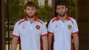 На Чемпионате мира по вольной борьбе в Париже сегодня на ковер выйдут трое армянских борцов