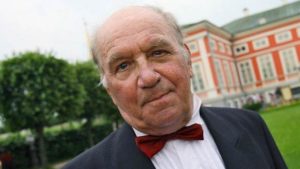 Особый зеленый мрамор из Армении пойдет на изготовление памятника актеру Льву Дурову