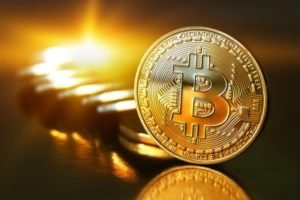 Курс Bitcoin достиг 4000 долларов