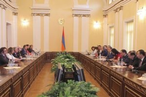 Конгрессмены США на встрече с Ара Баблояном выделили необходимость расширения и развития взаимодействия двух стран в различных сферах
