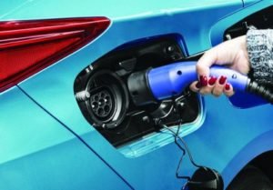 Mazda отказывается от бензиновых и дизельных двигателей