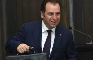 Министр обороны Армении встретился с личным составом, вовлеченным в программу «Наблюдательный пункт»