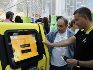 Beeline запустил первый в Армении Cимкомат — терминал для продажи SIM-карт