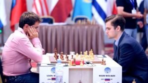 Левон Аронян вышел в 1/8 кубка мира