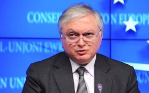 Налбандян: Конвульсии Азербайджана по Лапшину дали обратный эффект – поездки в Карабах растут