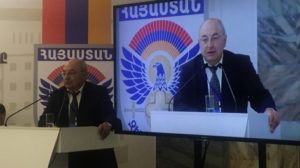 «Сегодня решается вопрос существования всего армянства»: Вазген Манукян