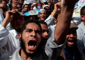 В Индонезии мусульмане протестуют против угрозы коммунизма