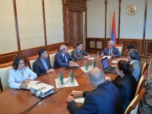 В резиденции президента Армении состоялась рабочая встреча Комиссии по этике высокопоставленных должностных лиц