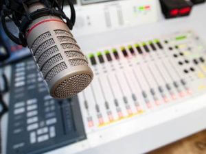 Директор: Чтобы содержать армянское радио в Уругвае, нужны вложения