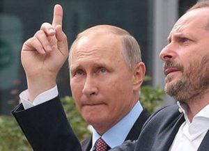 В Москве из-за анонимного звонка о бомбе эвакуировали офис "Яндекса" после визита Путина