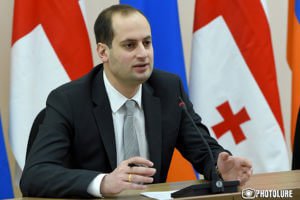 Глава МИД Грузии прибудет в Армению