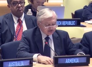 Налбандян: Молодежь становится мишенью тех, кто сеет нетерпимость