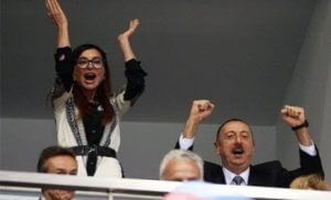 Во всем виноваты Сорос и Сирануш: Баку не признает расстрельное обвинение