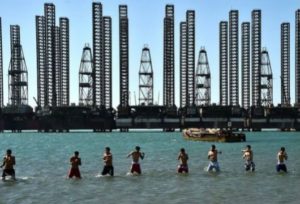 «Контракт века» – норвежские миражи Азербайджана, карманный парламент и холодный душ для Баку: ВВС