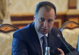 Глава Минобороны Армении посетит Китай