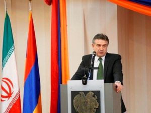 Карен Карапетян предложил армянской общине Ирана стать крепким мостом между Ереваном и Тегераном