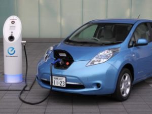 Премьер-министр Армении: Импорт электромобилей надо освободить от налогов и пошлин