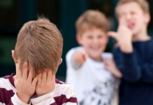 Издевательства в детстве не оставляют шрамы в душе на всю жизнь