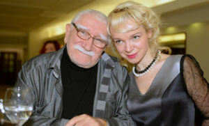 Джигарханян заявил о намерении жены убить его из-за денег