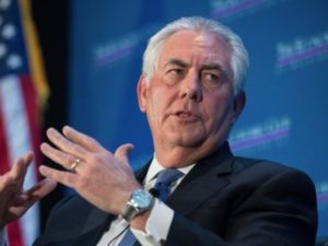 Тиллерсон: власти США приступят к реализации закона об ужесточении санкций в отношении РФ