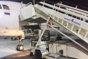 В питерском аэропорту Пулково из-за нехватки исправных трапов начались массовые задержки рейсов