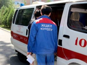 В Казахстане беременная женщина вспорола себе живот