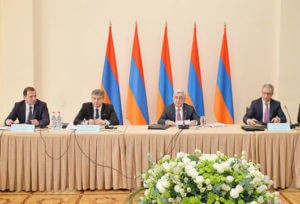 Серж Саргсян принял участие в заседании Совета по безопасности атомной энергетики