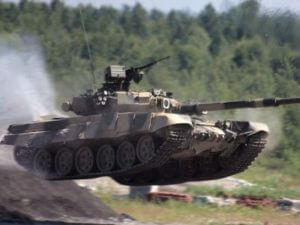 Министр финансов Армении: Оборонный бюджет в предстоящие годы составит 4% ВВП