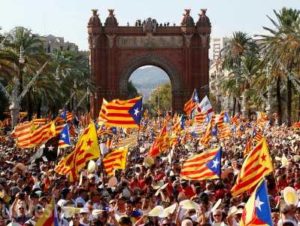 Пучдемон: Каталония приняла план действий по мирному движению к независимости