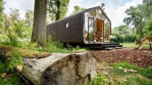 В Финляндии наладили производство картонных домов