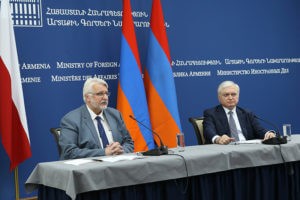 После встречи в Женеве официальный Баку продолжает нарушать режим прекращения огня: Эдвард Налбандян