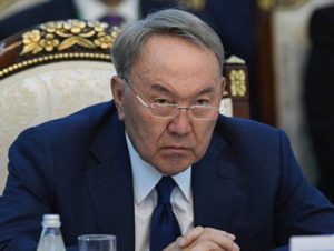 Назарбаев одобрил проект нового алфавита на основе латиницы