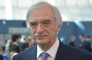 За Бюльбюль оглы проголосовали всего 2 страны