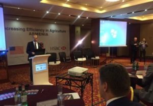 США представили в Армении агро-гиганта «Monsanto»