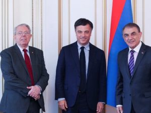 Глава парламента и содокладчики мониторинговой комиссии ПАСЕ обсудили последние политические развития в Армении