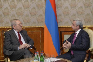 Президент Саргсян принял членов мониторинговой комиссии ПАСЕ
