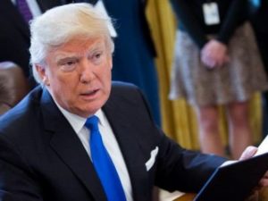 Палестина угрожает разорвать все связи с администрацией Трампа