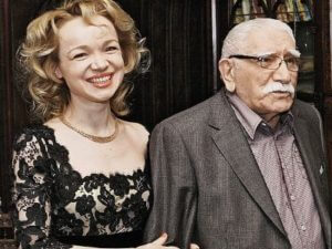 Суд в Москве расторг брак Джигарханяна и Цымбалюк-Романовской