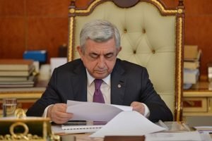 Серж Саргсян подписал резонансный закон «О военной службе и статусе военнослужащего»
