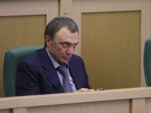 Сулеймана Керимова во Франции заподозрили в уклонении от уплаты налого на 400 миллионов евро