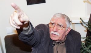 Беглая жена Джигарханяна теперь заговорила о "публичных унижениях"