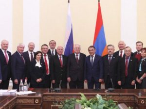 Ара Баблоян принял российскую делегацию во главе с Николаем Рыжковым
